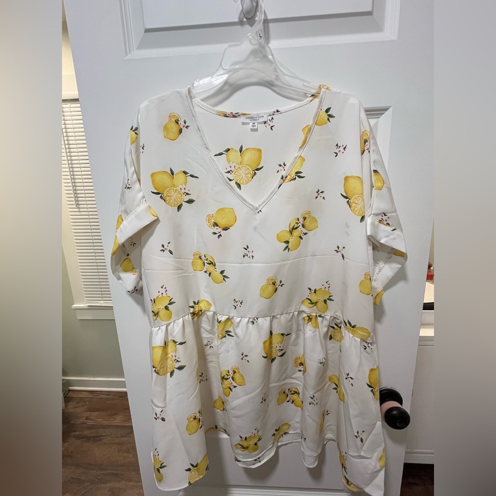 Chic soul squeeze only top.